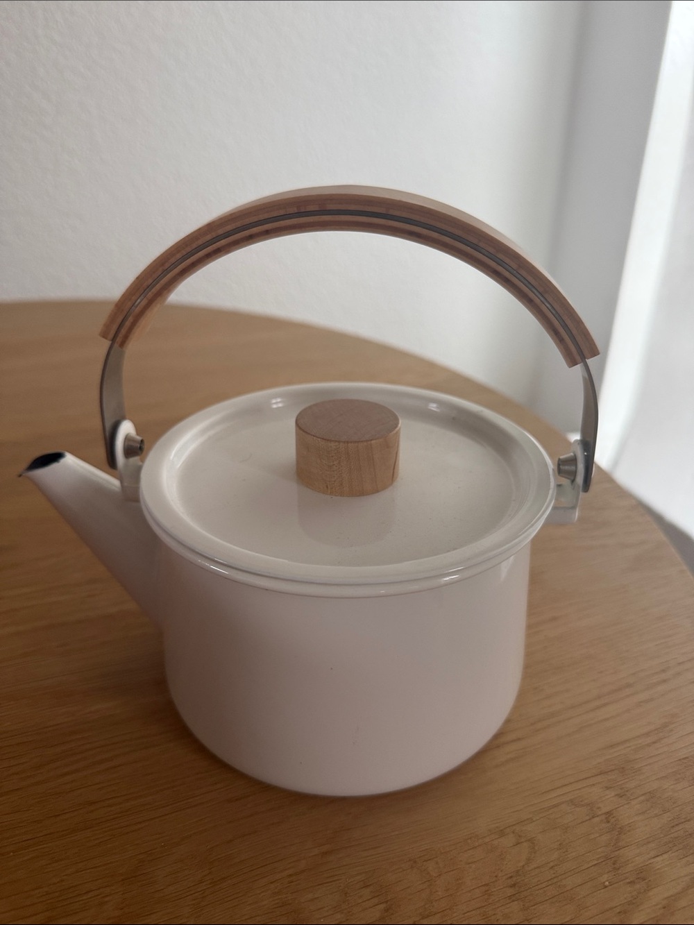 Kai Japanese Minimalist Tea Pot